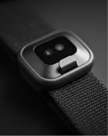 WHOOP sensor plaatsen in de Comboband